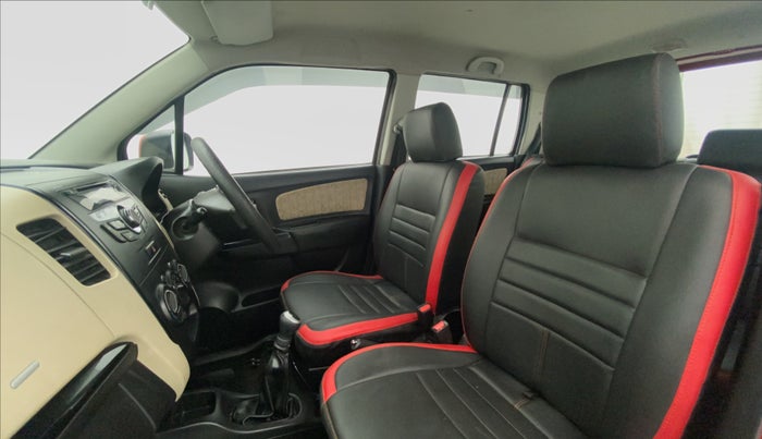 2017 Maruti Wagon R 1.0 VXI, Petrol, Manual, 25,859 km, Right Side Front Door Cabin