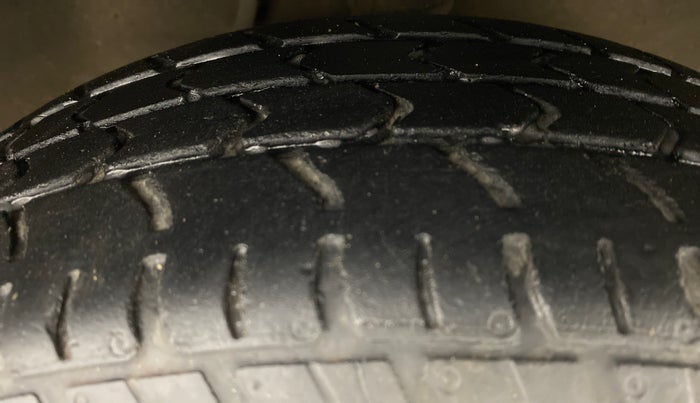 2018 Maruti Alto K10 VXI OPT, Petrol, Manual, 44,749 km, Right Front Tyre Tread