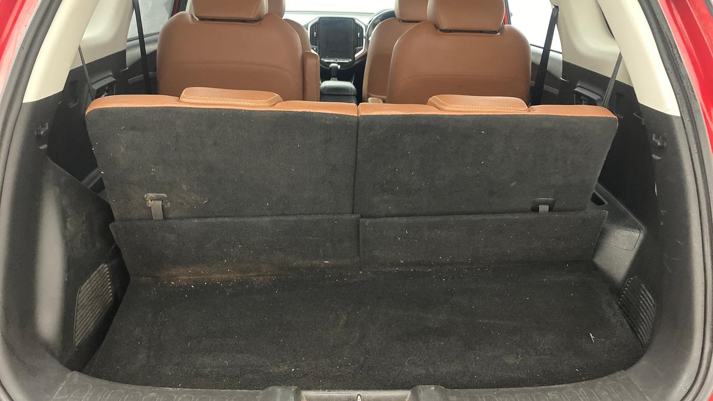 2020 MG HECTOR PLUS SHARP 1.5 PETROL TURBO CVT 6-STR, Petrol, Automatic, 56,478 km, Boot Inside