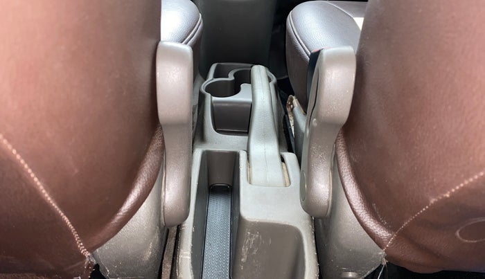 2016 Hyundai i10 SPORTZ 1.1, Petrol, Manual, 40,002 km, Driver Side Adjustment Panel