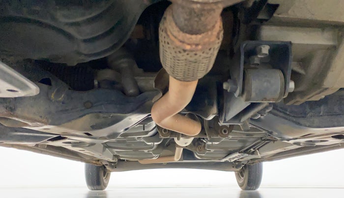 2016 Hyundai i10 SPORTZ 1.1, Petrol, Manual, 40,002 km, Front Underbody