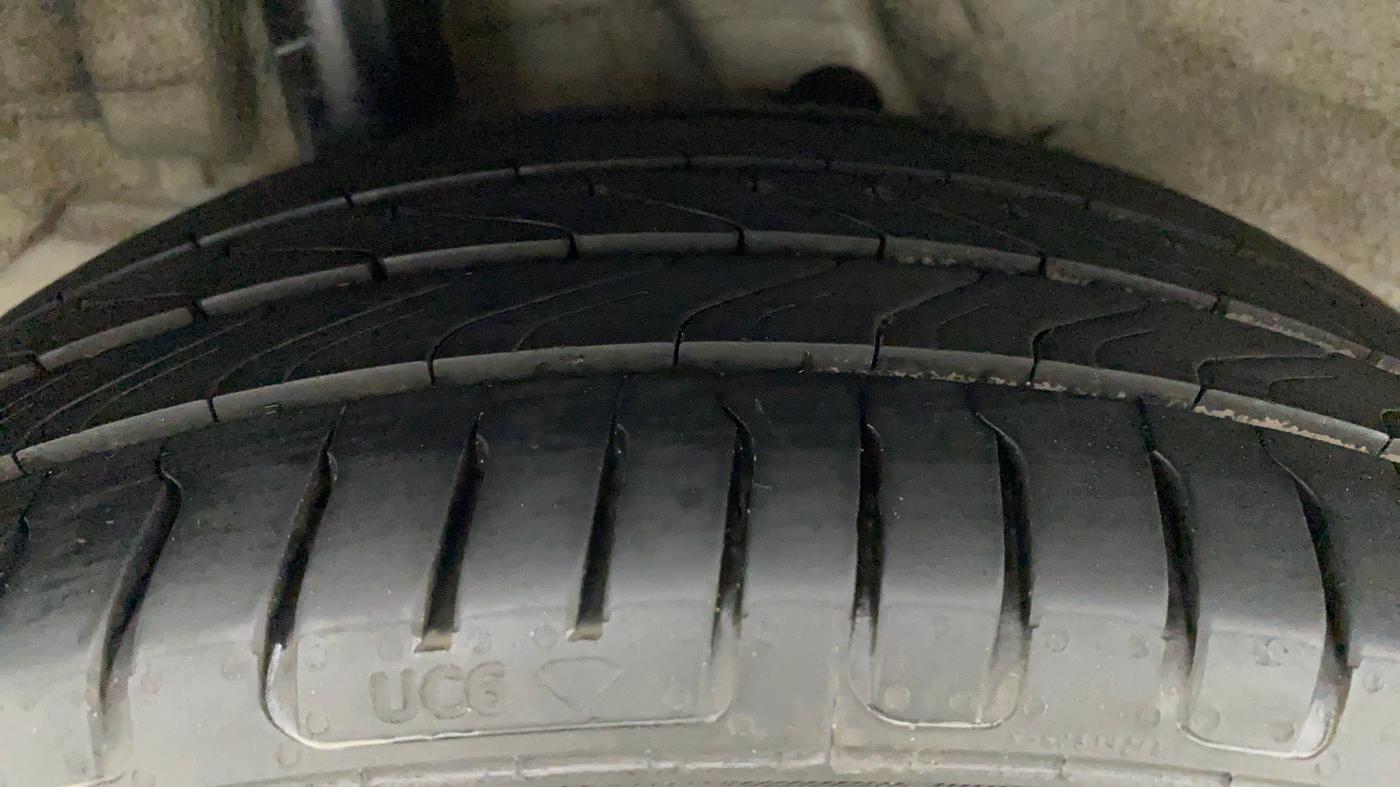 2018 Hyundai Verna 1.6 VTVT SX (O) AT, Petrol, Automatic, 95,612 km, Right Rear Tyre Tread