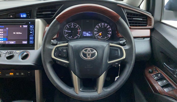 2019 Toyota Innova Crysta 2.4 GX 8 STR, Diesel, Manual, 38,470 km, Steering Wheel Close Up