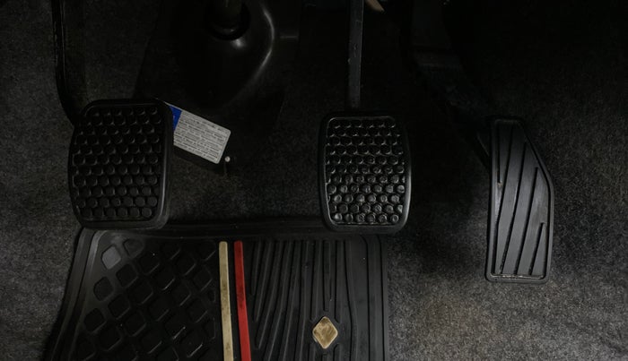 2020 Maruti Alto VXI, Petrol, Manual, 11,025 km, Pedals