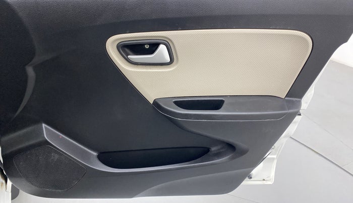 2020 Maruti Alto VXI, Petrol, Manual, 11,025 km, Driver Side Door Panels Control