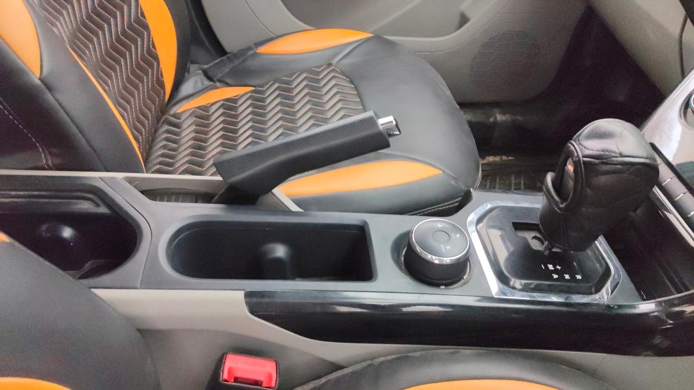 2019 Tata NEXON KRAZ PLUS AMT PETROL, CNG, Automatic, 94,993 km, Gear Lever