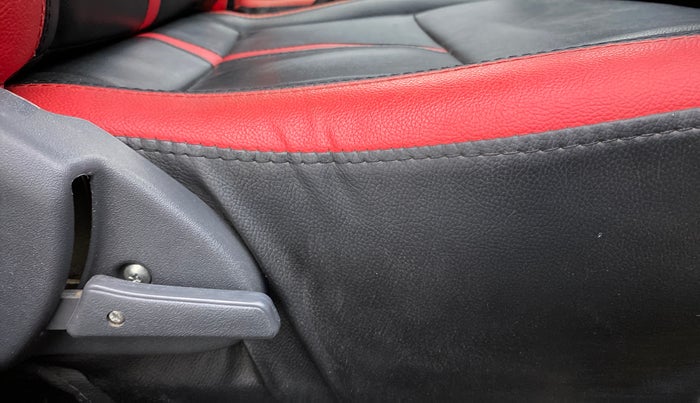 2017 Maruti Alto 800 LXI OPT, Petrol, Manual, 26,424 km, Driver Side Adjustment Panel