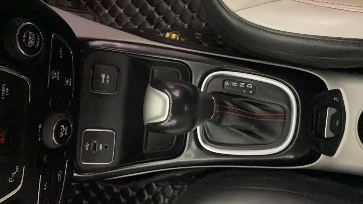 2017 Jeep Compass LIMITED 1.4 PETROL AT, Petrol, Automatic, 88,455 km, Gear Lever