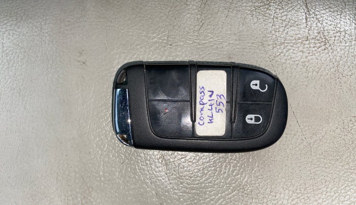 2017 Jeep Compass LIMITED 1.4 PETROL AT, Petrol, Automatic, 88,409 km, Key Close Up