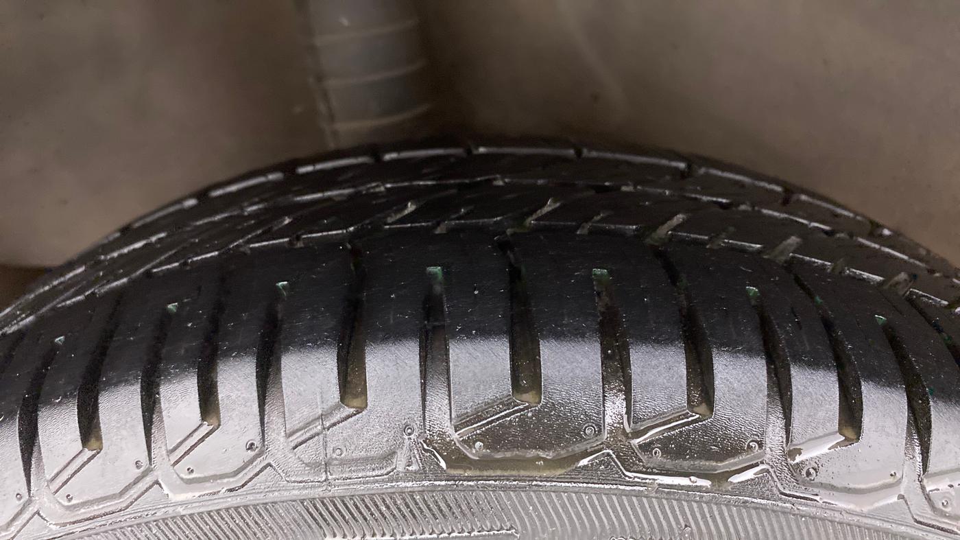 2010 Nissan Micra XV PETROL, Petrol, Manual, 57,514 km, Right Rear Tyre Tread