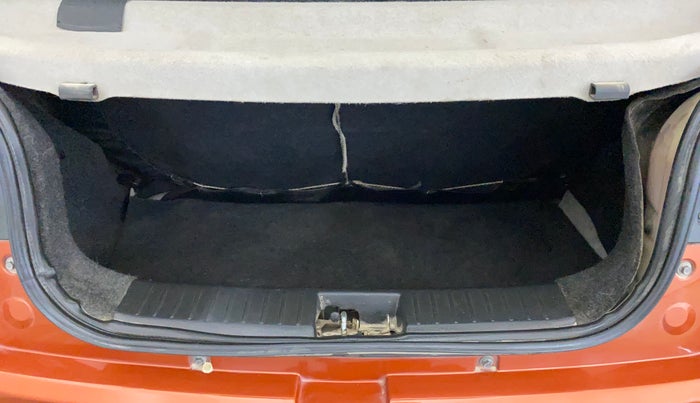 2016 Mahindra Kuv100 K6 PLUS 6 STR, Petrol, Manual, 69,174 km, Boot Inside