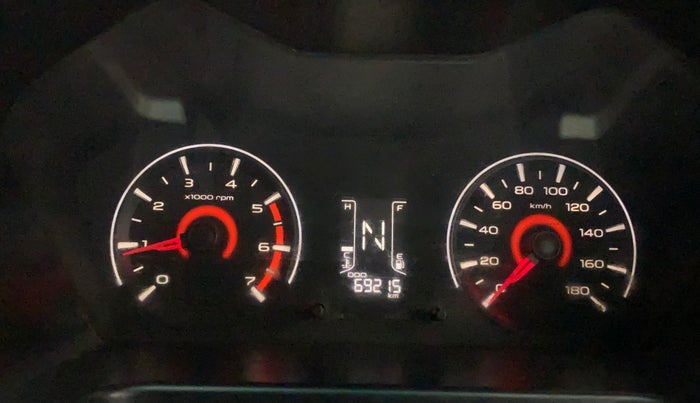 2016 Mahindra Kuv100 K6 PLUS 6 STR, Petrol, Manual, 69,174 km, Odometer Image