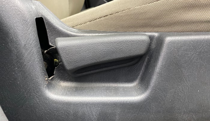 2015 Maruti Alto K10 VXI AMT, Petrol, Automatic, 1,07,039 km, Driver Side Adjustment Panel