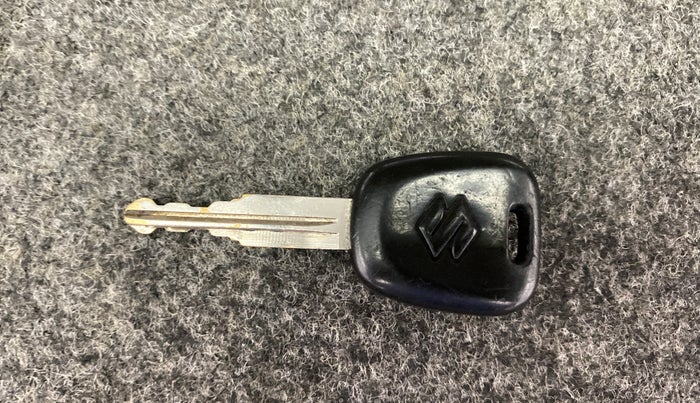 2015 Maruti Alto K10 VXI AMT, Petrol, Automatic, 1,07,039 km, Key Close Up