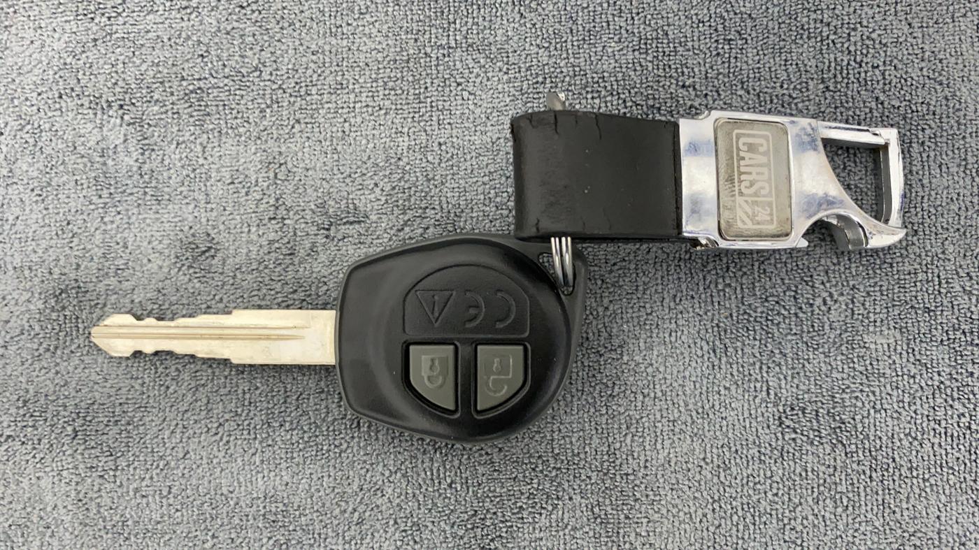 2019 Maruti Baleno DELTA PETROL 1.2, Petrol, Manual, 53,360 km, Key Close Up