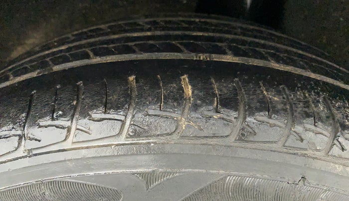 2019 Maruti Baleno DELTA PETROL 1.2, Petrol, Manual, 53,360 km, Left Rear Tyre Tread