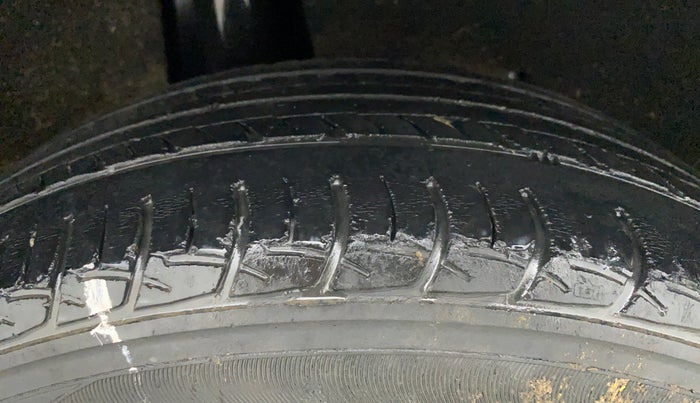 2019 Maruti Baleno DELTA PETROL 1.2, Petrol, Manual, 53,360 km, Right Rear Tyre Tread