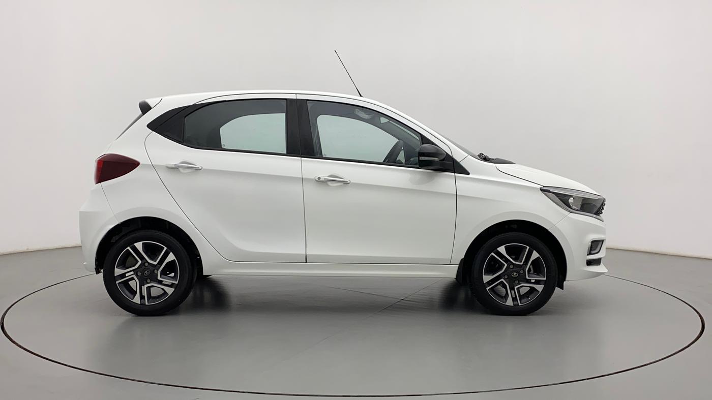 2022 Tata Tiago XZA PLUS PETROL, Petrol, Automatic, 2,507 km, Right Side View