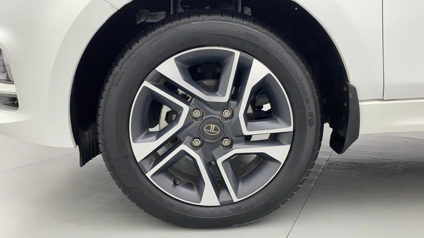 2022 Tata Tiago XZA PLUS PETROL, Petrol, Automatic, 2,507 km, Left Front Wheel
