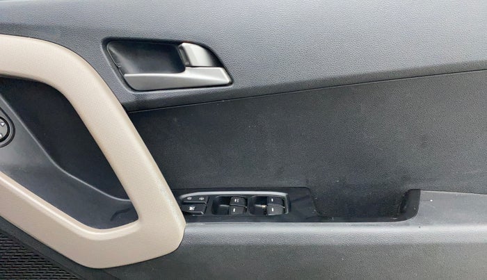 2017 Hyundai Creta SX PLUS AT 1.6 PETROL, Petrol, Automatic, 80,160 km, Driver Side Door Panels Control