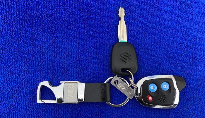 2016 Maruti Alto 800 LXI, Petrol, Manual, 22,702 km, Key Close Up
