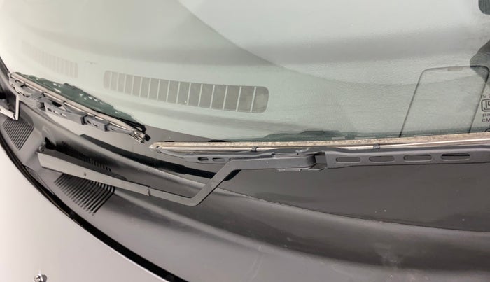2016 Maruti Alto 800 LXI, Petrol, Manual, 22,702 km, Front windshield - Noise From Wiper System