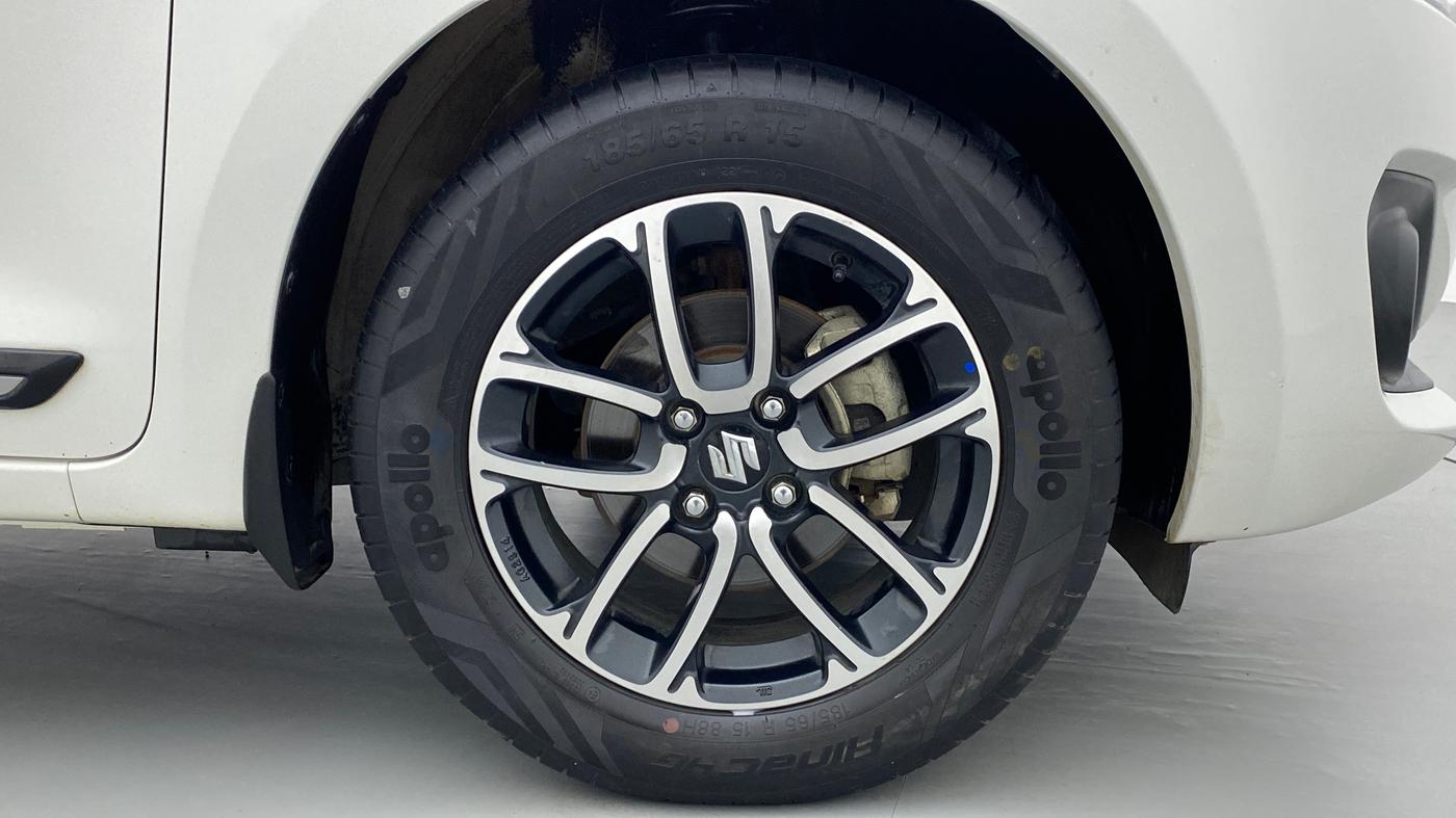 2021 Maruti Swift ZXI+ DUAL TONE , Petrol, Manual, 37,270 km, Right Front Wheel