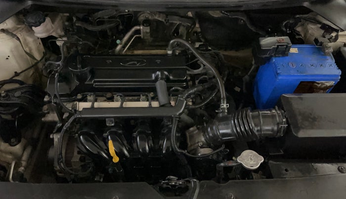 2016 Hyundai Elite i20 MAGNA 1.2, Petrol, Manual, 68,739 km, Engine View