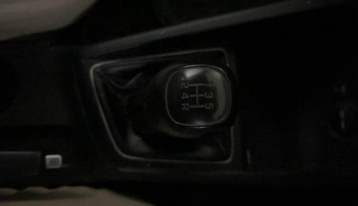 2016 Hyundai Elite i20 MAGNA 1.2, Petrol, Manual, 68,739 km, Gear Lever