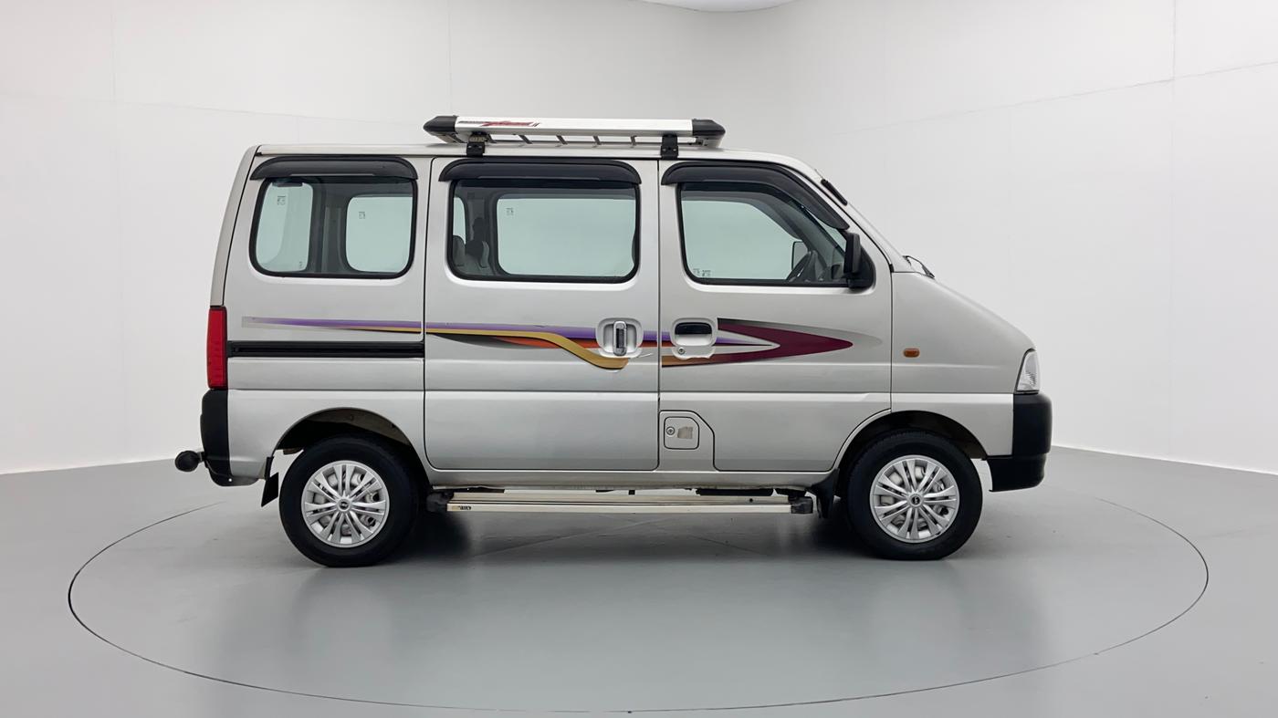 2017 Maruti Eeco 5 STR WITH AC PLUSHTR, Petrol, Manual, 42,174 km, Right Side View