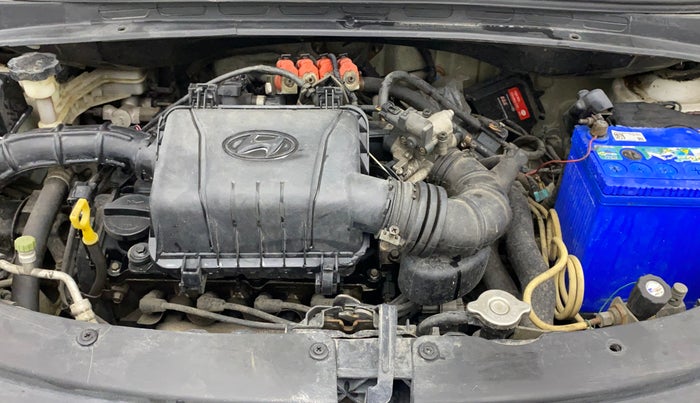 2015 Hyundai i10 MAGNA 1.1, CNG, Manual, 54,843 km, Engine View