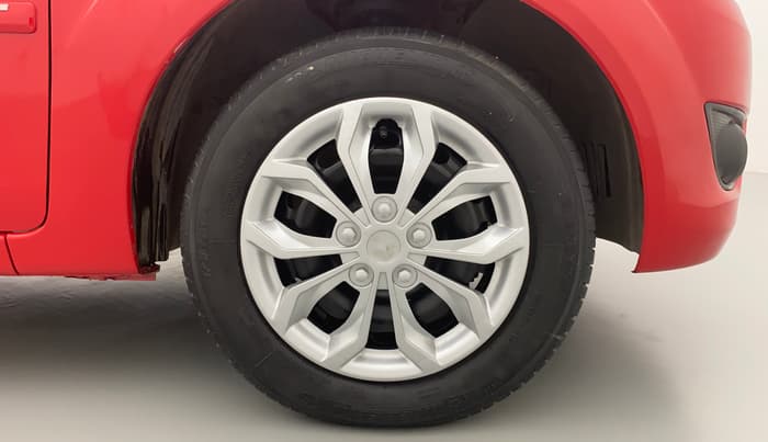 2011 Ford Figo 1.2 TITANIUM DURATEC, Petrol, Manual, 63,357 km, Right Front Wheel