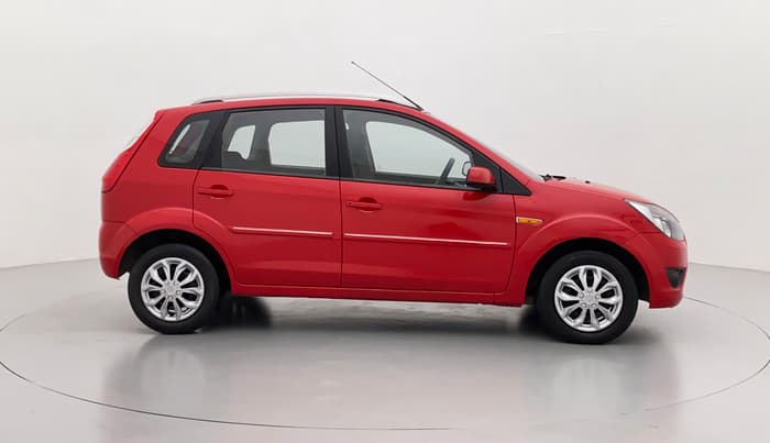 2011 Ford Figo 1.2 TITANIUM DURATEC, Petrol, Manual, 63,357 km, Right Side View