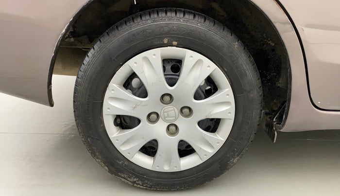 2014 Honda Amaze 1.2L I-VTEC S, Petrol, Manual, 1 km, Right Rear Wheel
