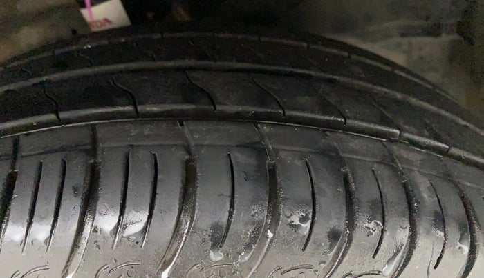 2014 Honda Amaze 1.2L I-VTEC S, Petrol, Manual, 1 km, Right Front Tyre Tread