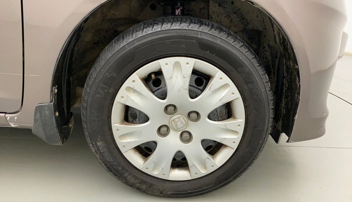 2014 Honda Amaze 1.2L I-VTEC S, Petrol, Manual, 1 km, Right Front Wheel