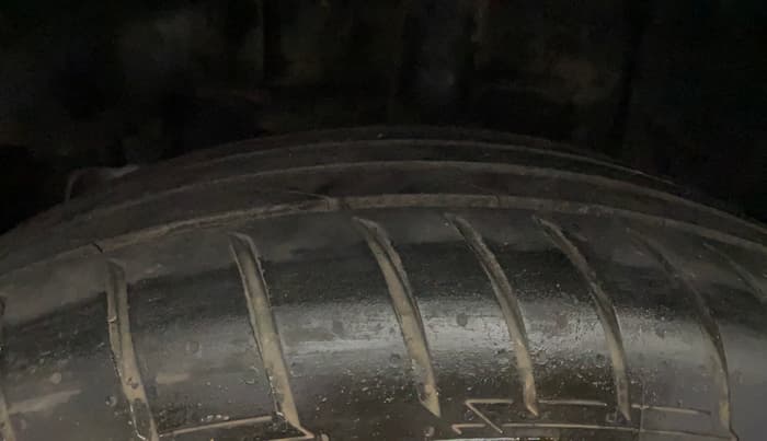 2019 Tata NEXON XM PETROL, Petrol, Manual, 39,225 km, Left Front Tyre Tread