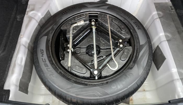 2019 Tata NEXON XM PETROL, Petrol, Manual, 39,225 km, Spare Tyre
