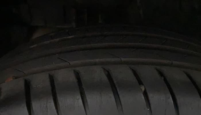 2019 Tata NEXON XM PETROL, Petrol, Manual, 39,225 km, Right Rear Tyre Tread