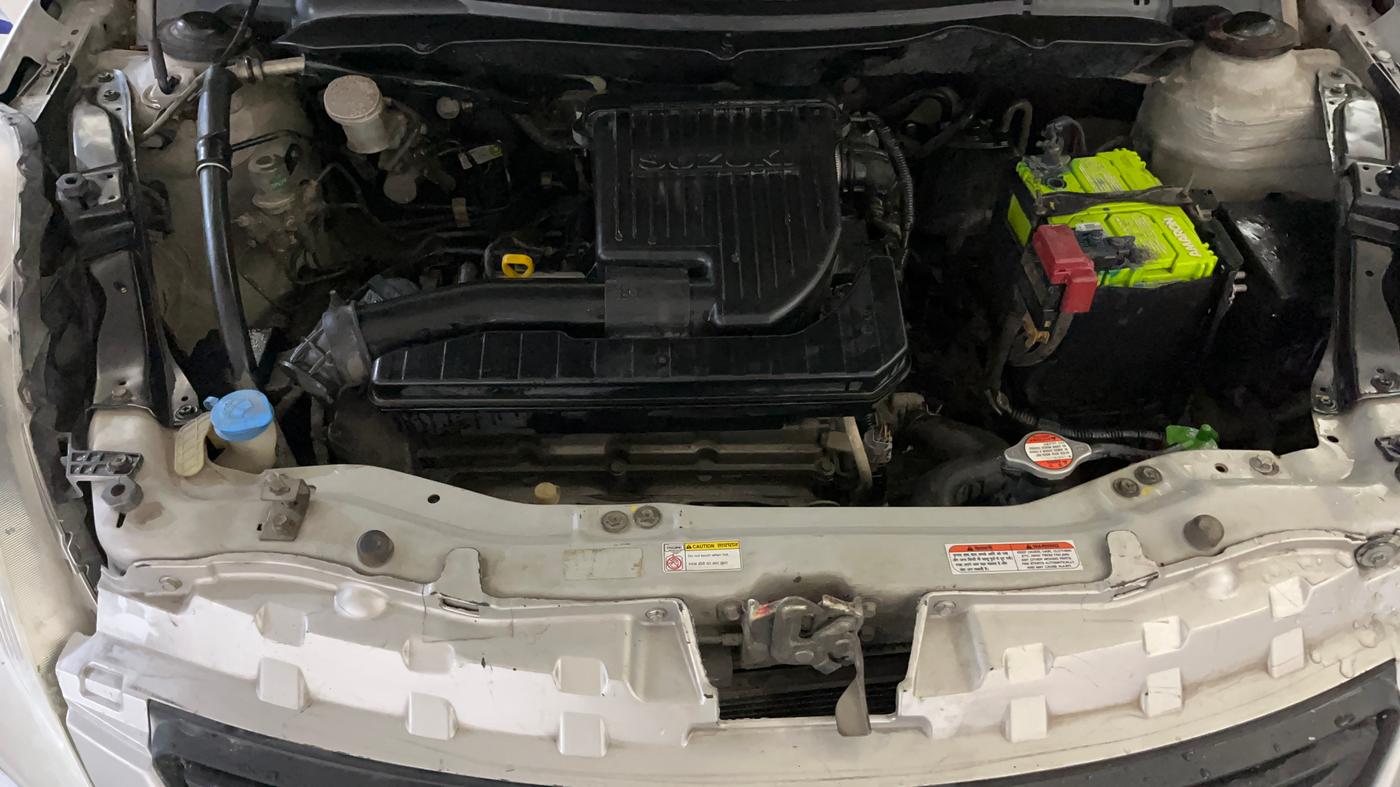 2014 Maruti Swift Dzire VXI, Petrol, Manual, 89,918 km, Engine View