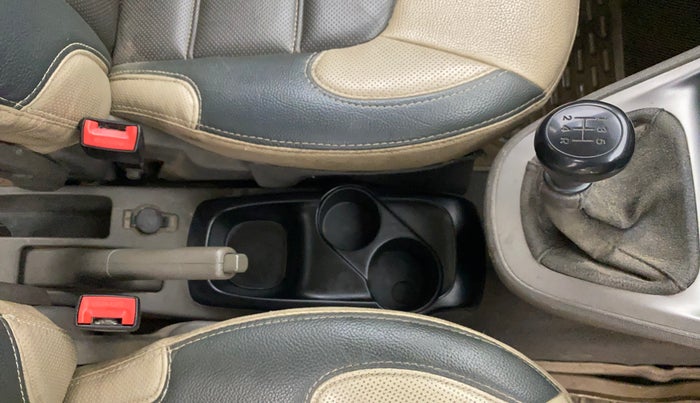 2013 Hyundai i10 MAGNA 1.1, Petrol, Manual, 38,440 km, Gear Lever