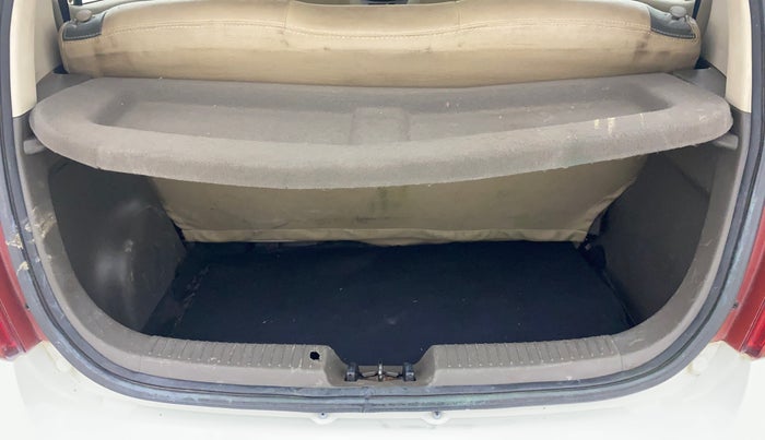 2013 Hyundai i10 MAGNA 1.1, Petrol, Manual, 38,440 km, Boot Inside