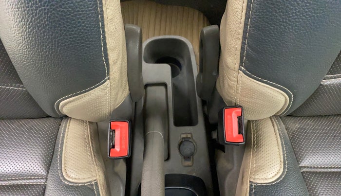 2013 Hyundai i10 MAGNA 1.1, Petrol, Manual, 38,440 km, Driver Side Adjustment Panel