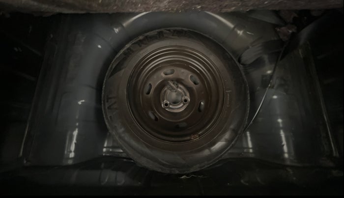 2017 Renault Kwid RXT 1.0 AMT (O), Petrol, Automatic, 50,004 km, Spare Tyre