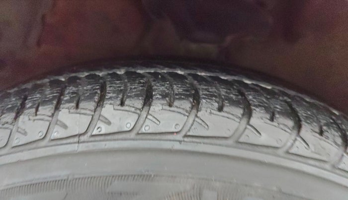 2019 Maruti Celerio VXI AMT, Petrol, Automatic, 47,708 km, Left Front Tyre Tread