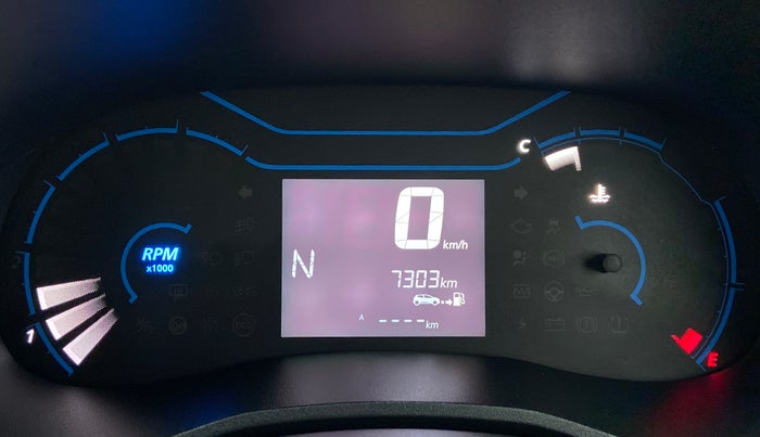2021 Renault Kwid 1.0 RXT Opt AT, Petrol, Automatic, 7,336 km, Odometer Image