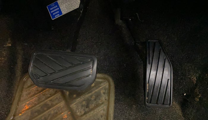 2018 Maruti Baleno ZETA CVT PETROL 1.2, Petrol, Automatic, 45,398 km, Pedals