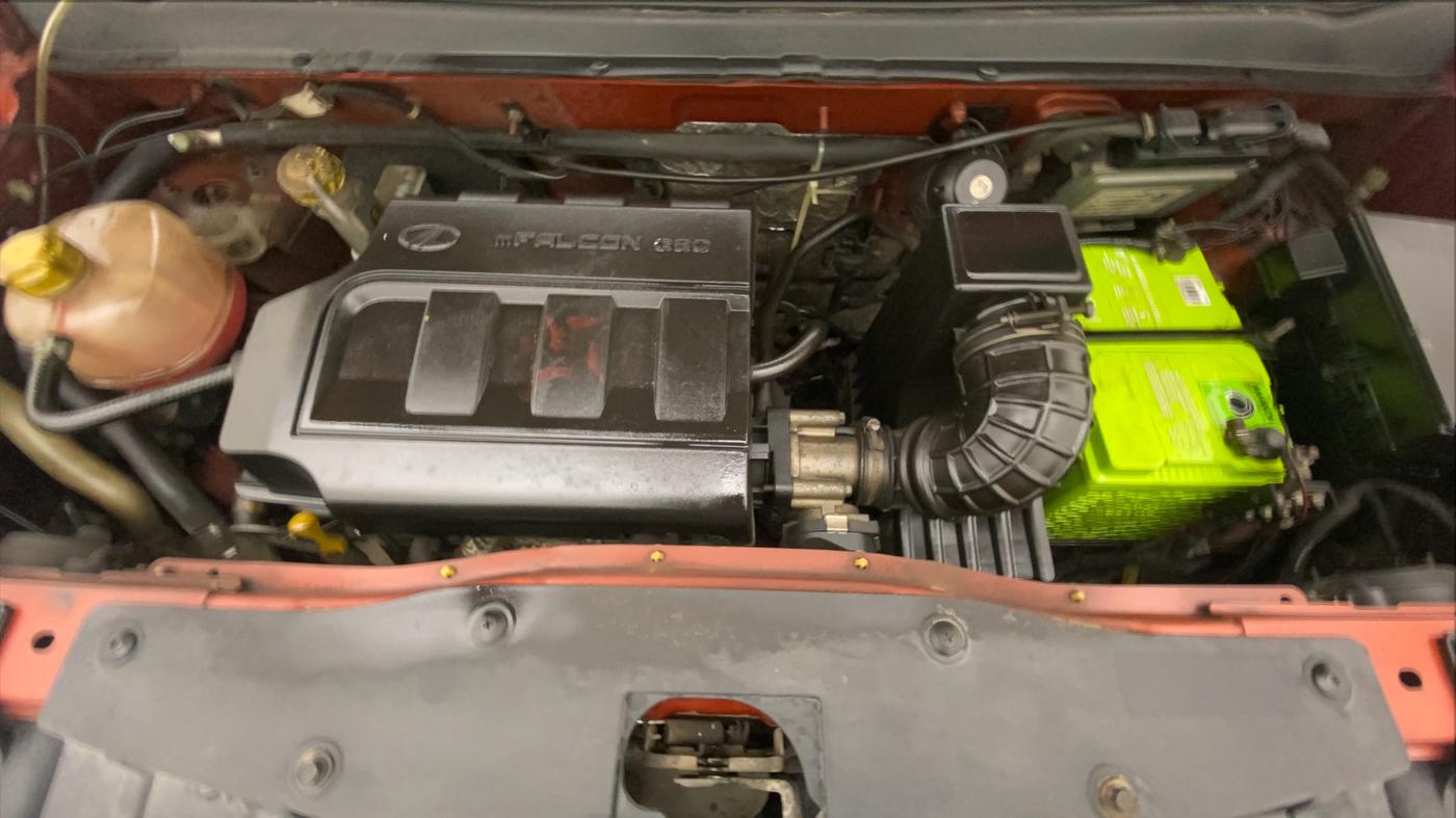 2016 Mahindra Kuv100 K4 PLUS 6 STR, Petrol, Manual, 33,431 km, Open Bonet
