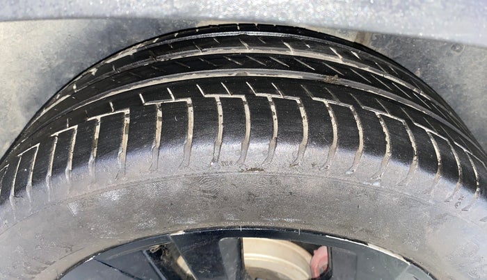 2023 MG HECTOR SAVVY PRO 1.5 TURBO CVT PETROL, Petrol, Automatic, 57,422 km, Left Rear Tyre Tread