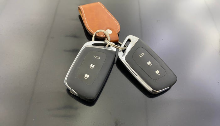 2023 MG HECTOR SAVVY PRO 1.5 TURBO CVT PETROL, Petrol, Automatic, 57,422 km, Key Close Up